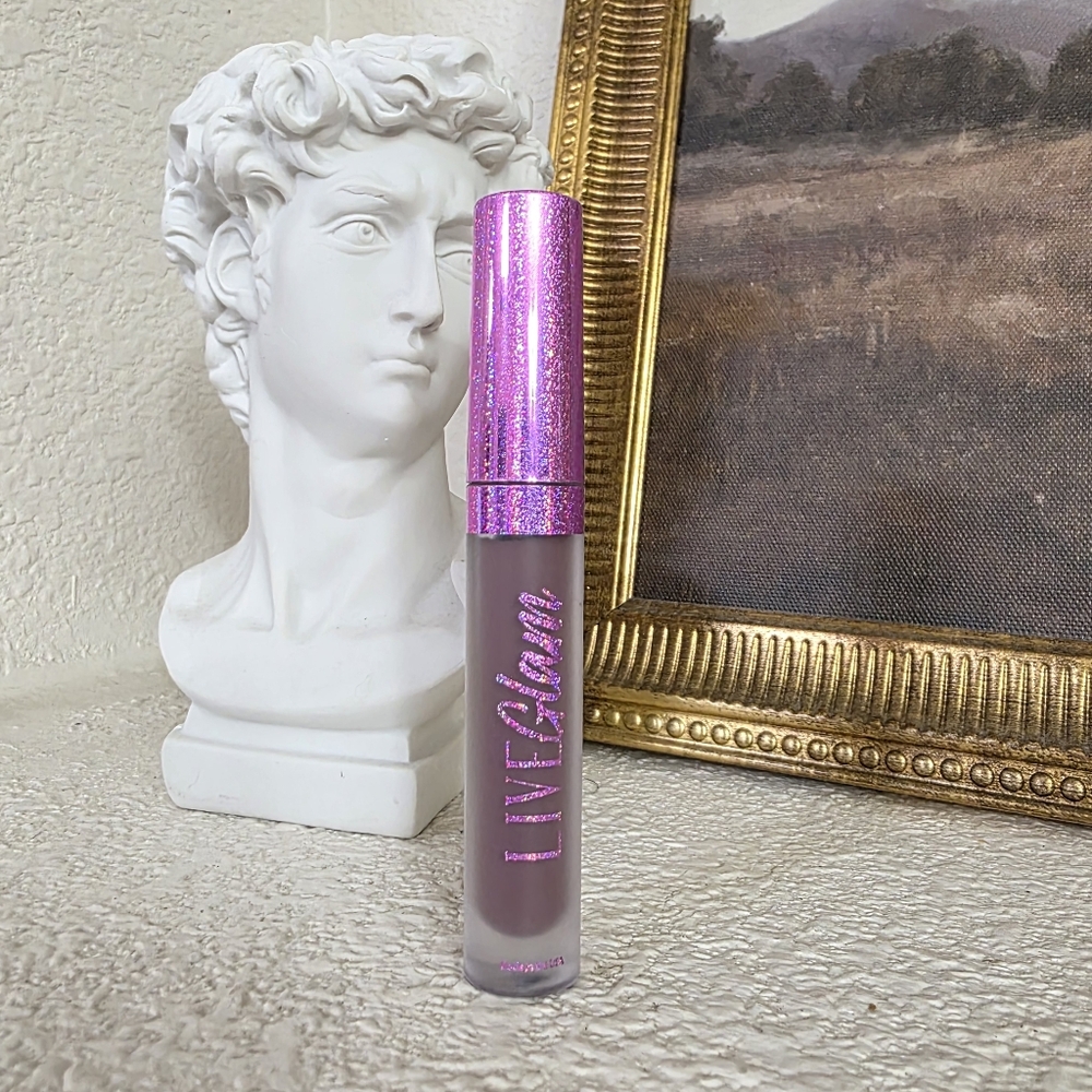 5/$25 Liveglam Liquid Lip In Allure